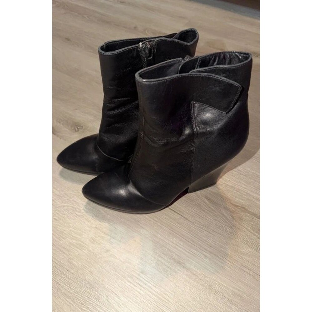 Vince “Luisa” Black Leather Ankle Bootie Boots Womens Sz US 7.5 EUR 38